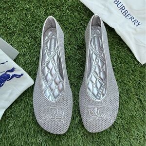 new Burberry Logo Crystal Mesh Flats in Silver size 8.5